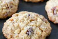 Homemade Soft and Chewy Oatmeal Date Cookies