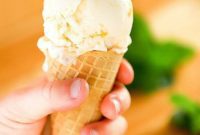 Homemade Peach Frozen Yogurt