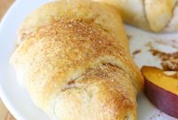 Golden Peach Crumble Swirls