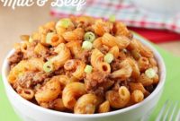 Cheesy Beef & Mac Skillet