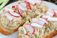 Zesty Mediterranean Tuna & Hummus Sandwich