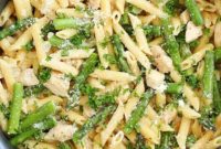 Effortless Creamy One Pan Chicken Asparagus Pasta