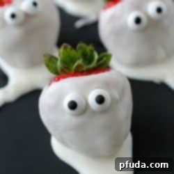 Delicious chocolate covered strawberry ghosts, a simple and spooky Halloween dessert