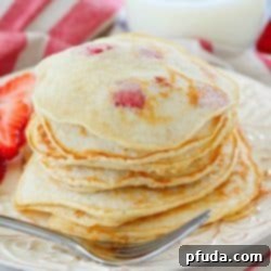 Perfect Strawberry Pancakes