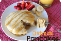 Healthy Light Oatmeal Pancakes