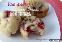 Fluffy Raspberry & Cream Cheese Muffins