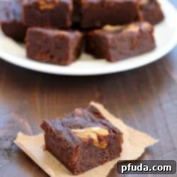 3-Ingredient Skinny Peanut Butter Brownie Fudge, a healthy and delicious low-calorie dessert option.